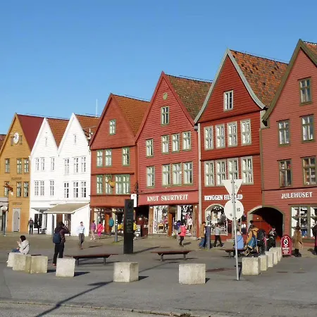 Delightful Bryggen - Norwegians Minimum Age 25 Apartment Bergen