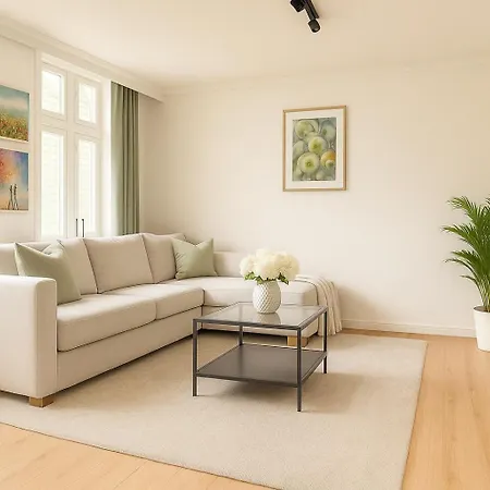 Delightful Bryggen - Norwegians Minimum Age 25 *