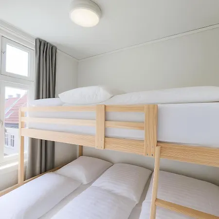 Delightful Bryggen - Norwegians Minimum Age 25 Apartman